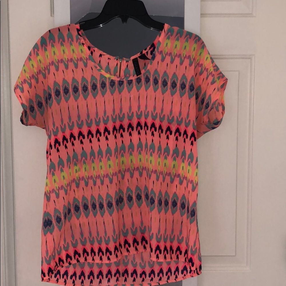 Colorful Blouse with zipper in back